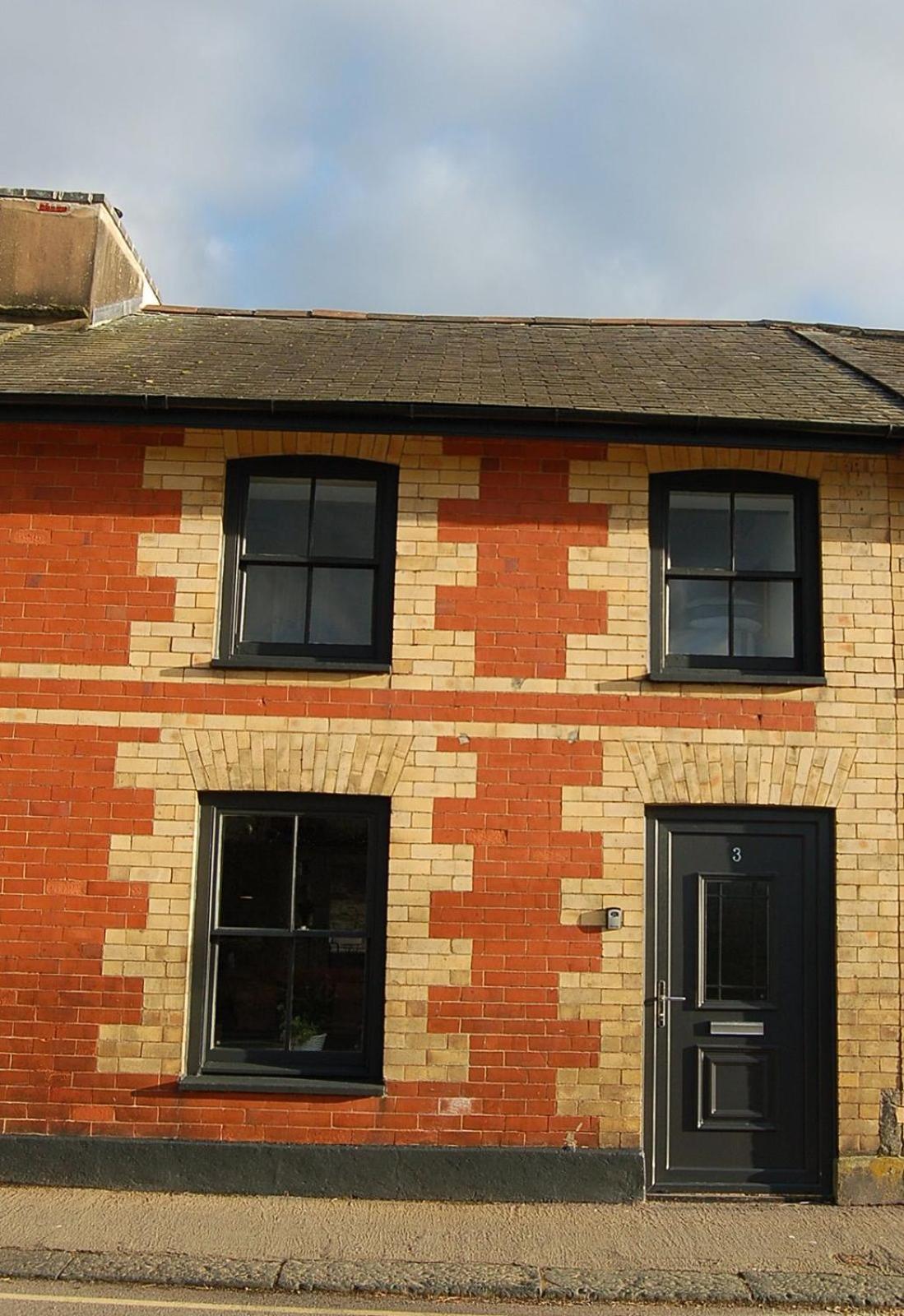 Ty Del - Beautiful Home In Tywyn Esterno foto